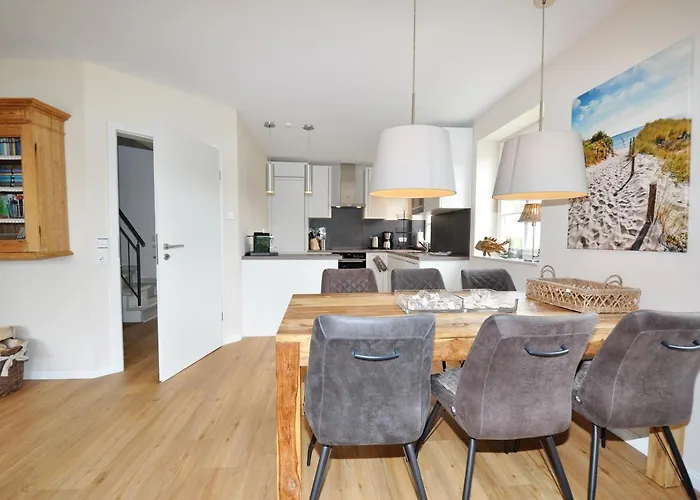 Doppelhaushaelfte Frederike Feriehus *